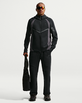 Nike Tech Men's Open-Hem Fleece Trousers. Nike ZA